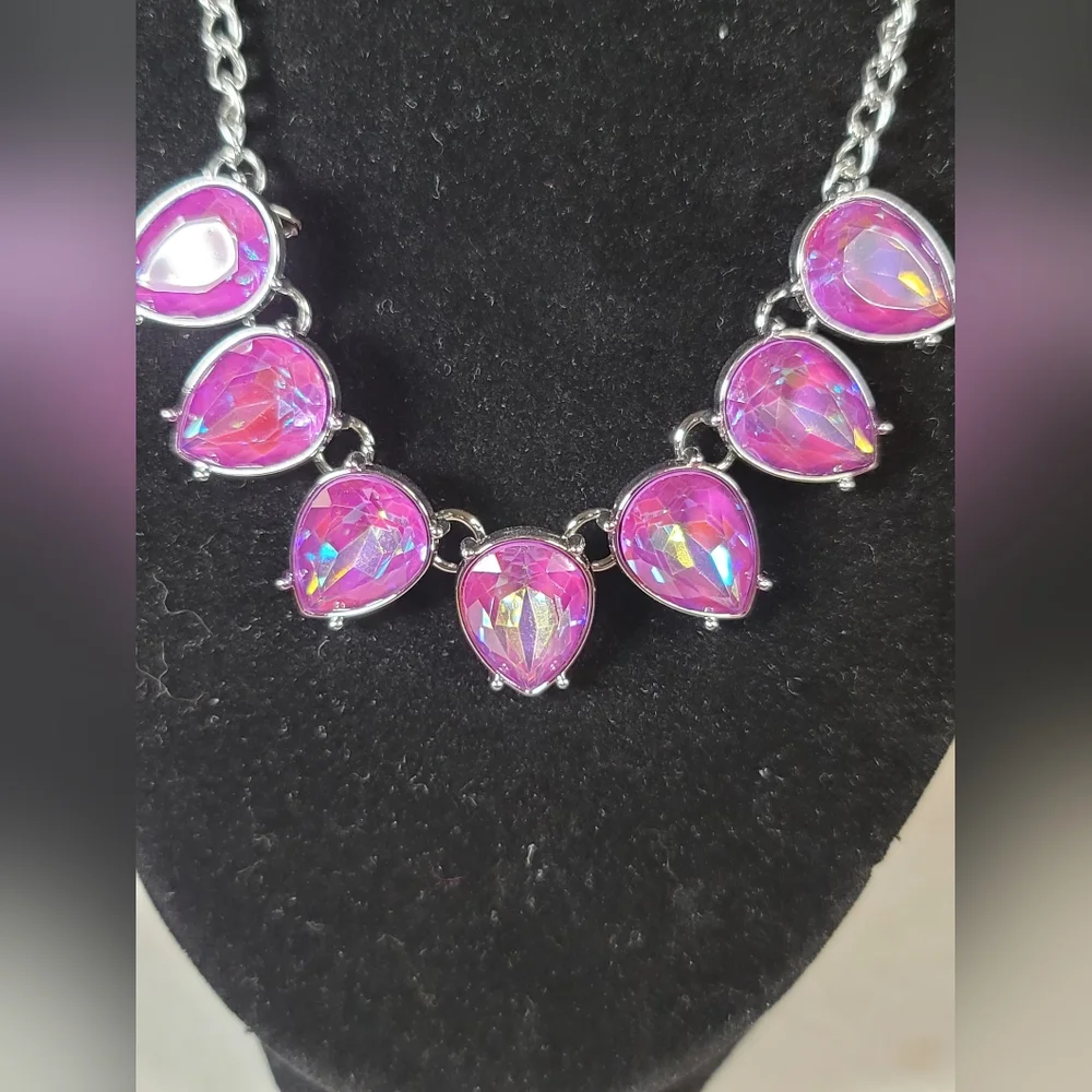Statement Purple Teardrop Necklace Set - Picture 2 of 3
